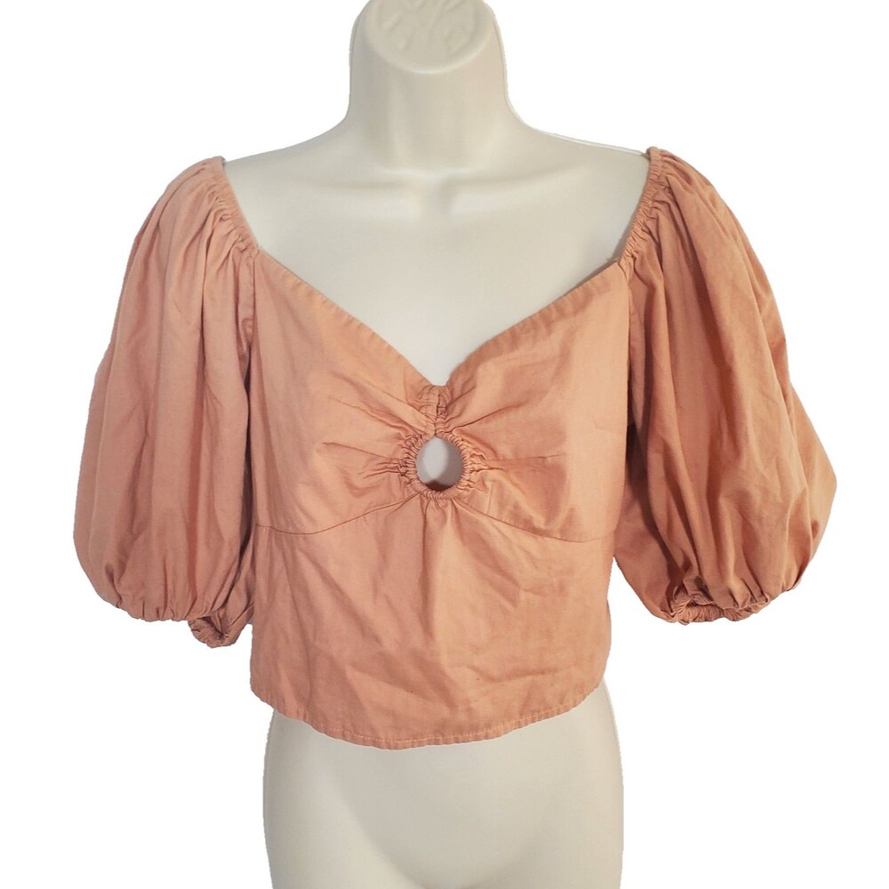 Abercrombie & Fitch Women’s Top Size Medium Peach Puff Sleeve Cropped Smocked